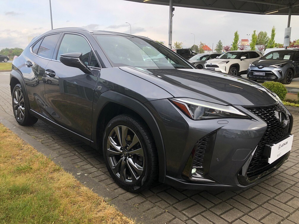 Lexus UX