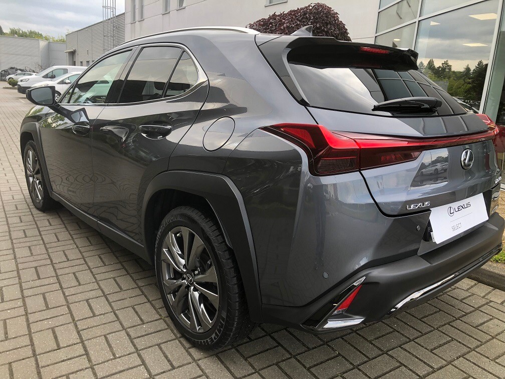 Lexus UX